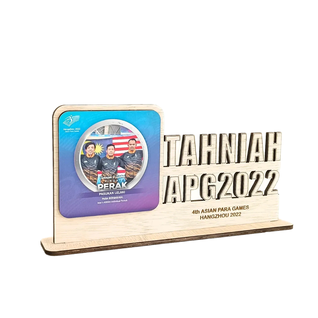 (CUSTOM NAME) WORD STAND UV PRINT SIZE A4 PERSONALIZE