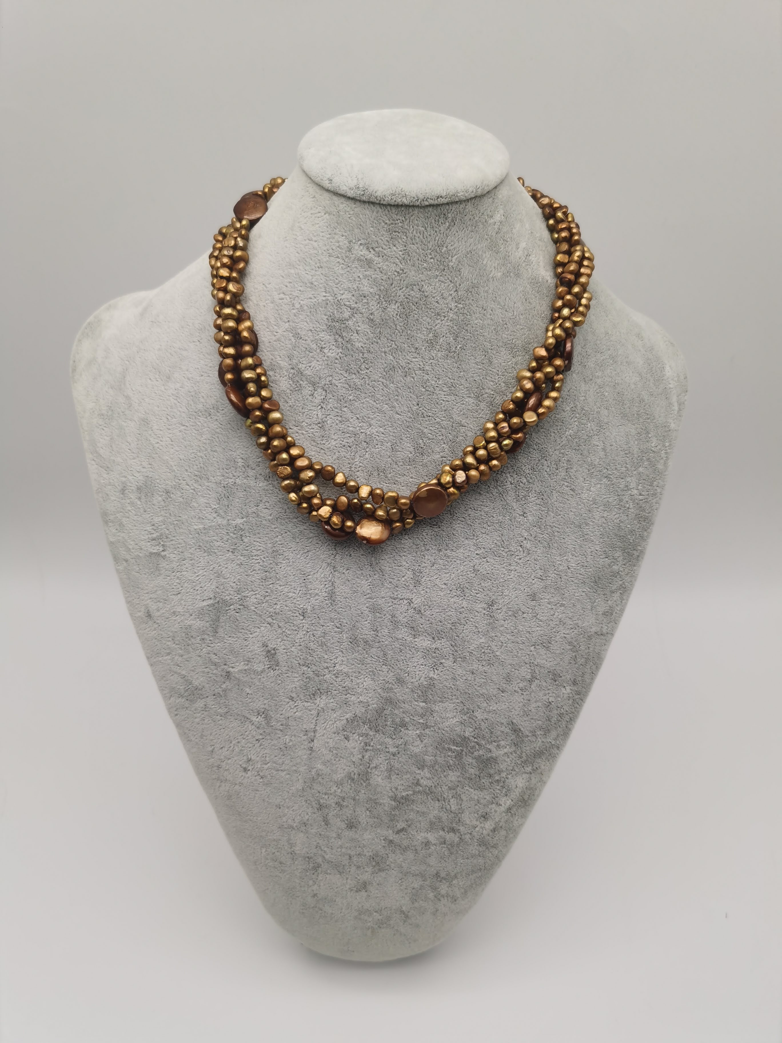 RANTAI BIWA PEARL BROWN