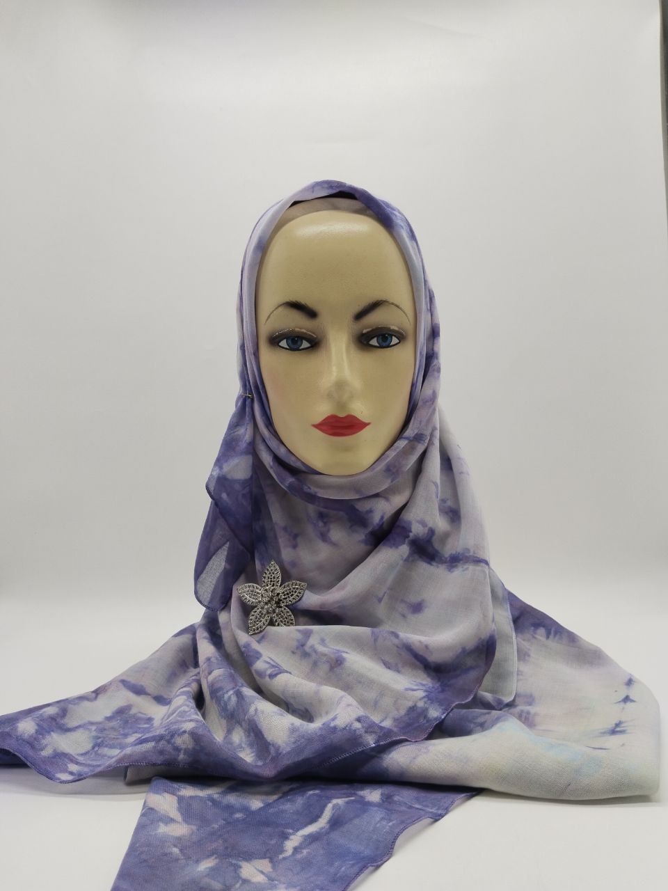 TIE-DYE BAWAL SCARF