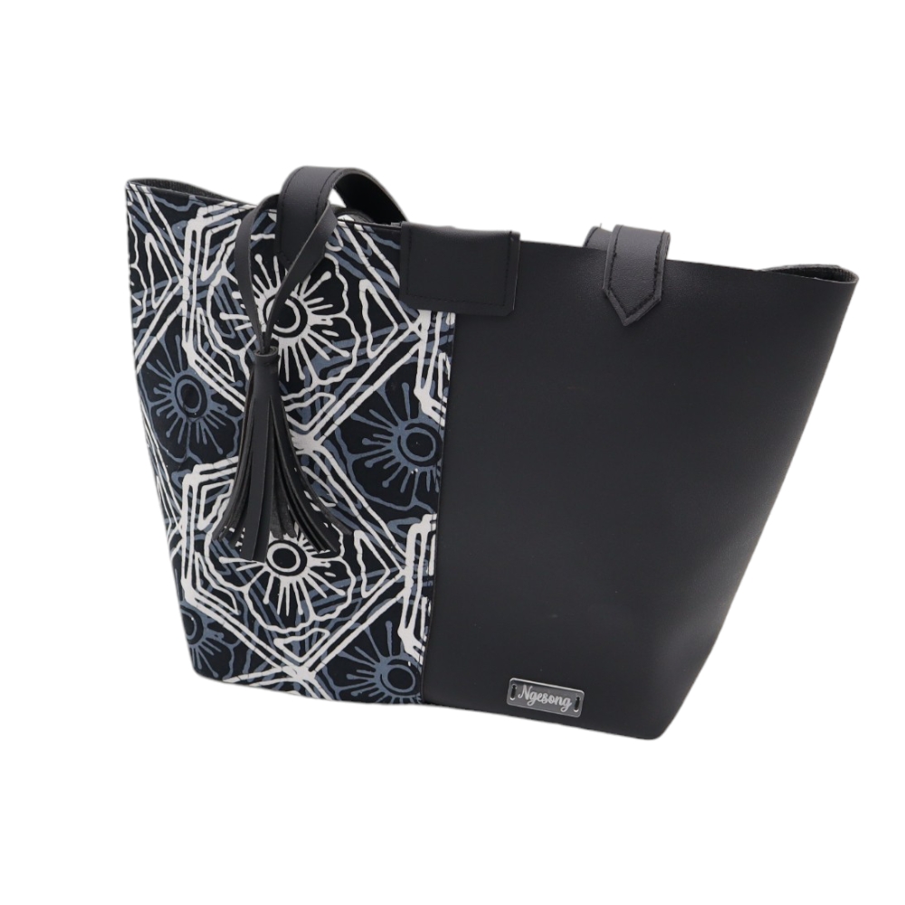 TOTE BAG BATIK WITH PVC