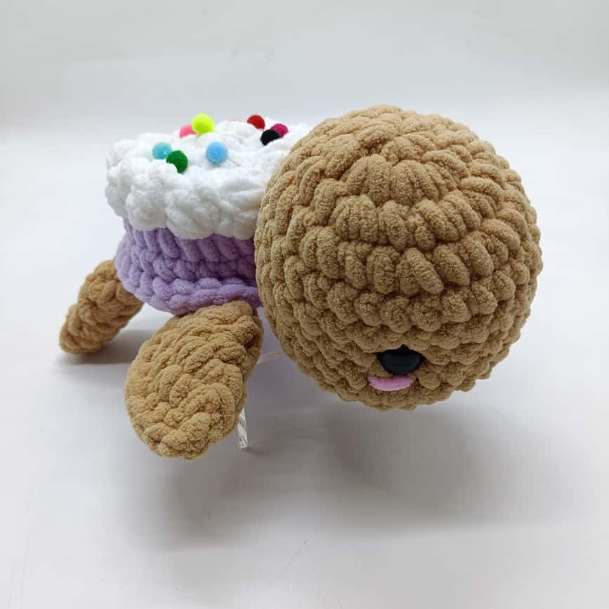 AMIGURUMI SEA TURTLE FLUSH TOY