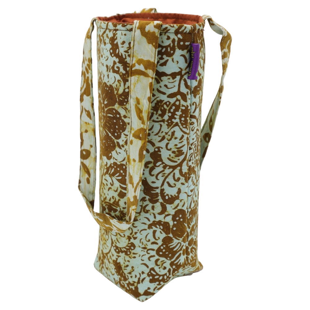 (PRE-ORDER) BEG BOTOL AIR (BATIK)