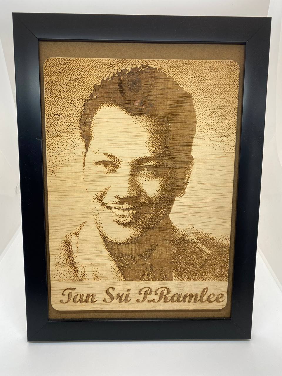 FRAME POTRAIT
