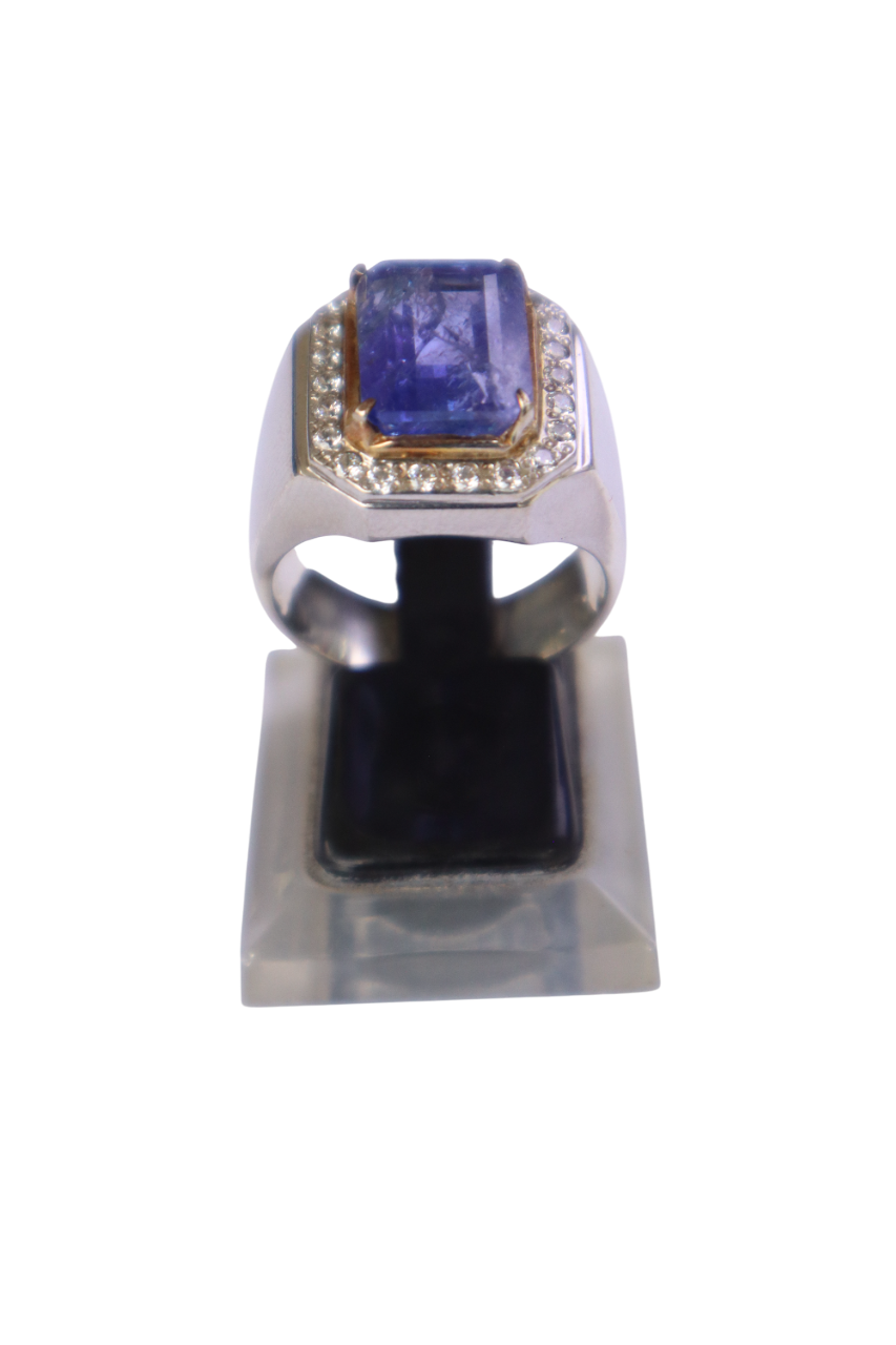 TANZANITE RING