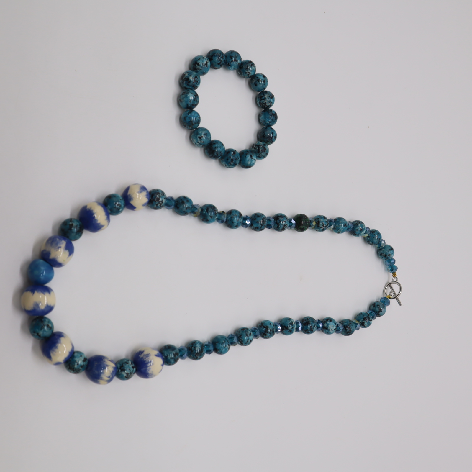 CERAMIC NECKLACE AND BRACELET (SET 1)