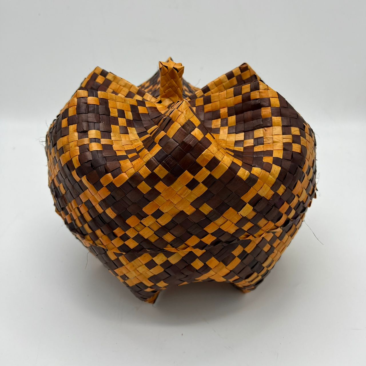 BEKAS HANTARAN ANYAMAN