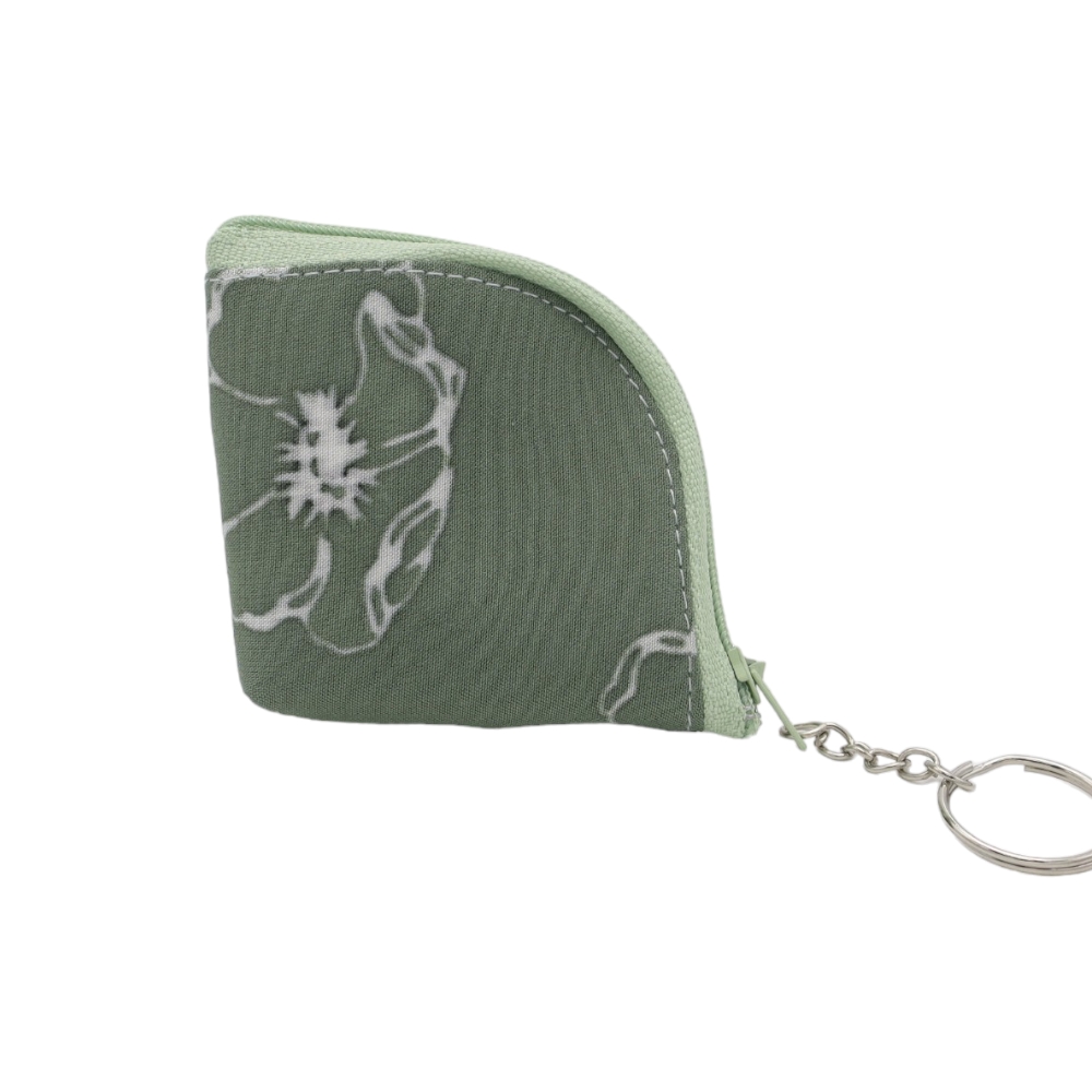 (PRE-ORDER) SHELL POUCH KEYCHAIN (BATIK)