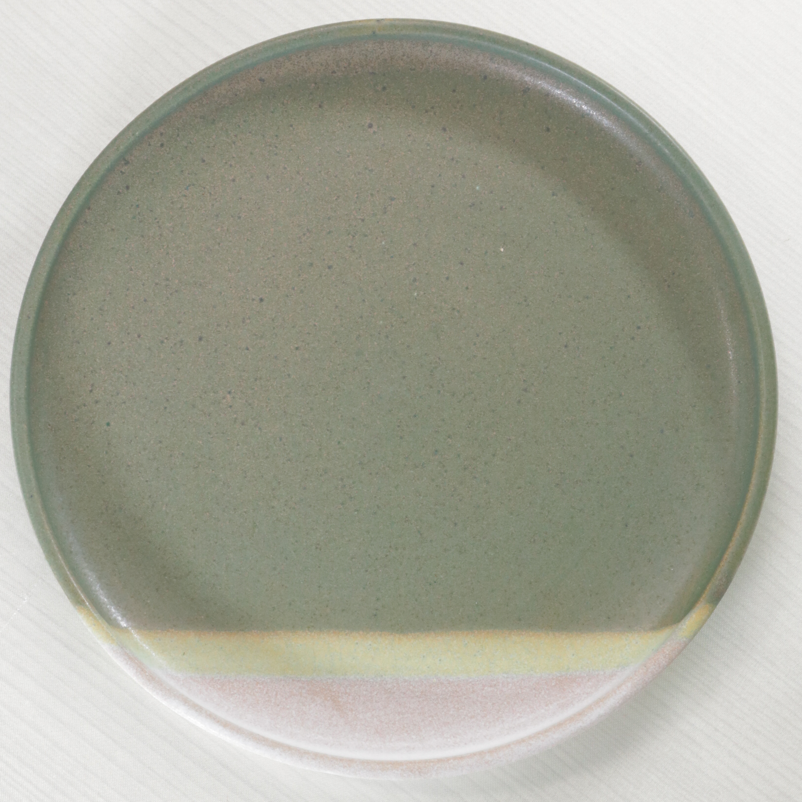 CERAMIC PLATE