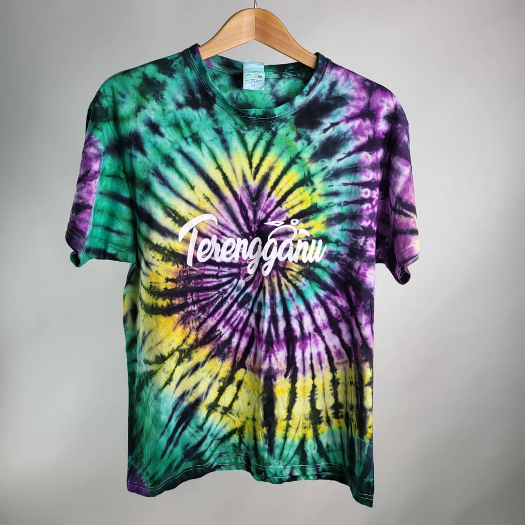T SHIRT TYE & DYE