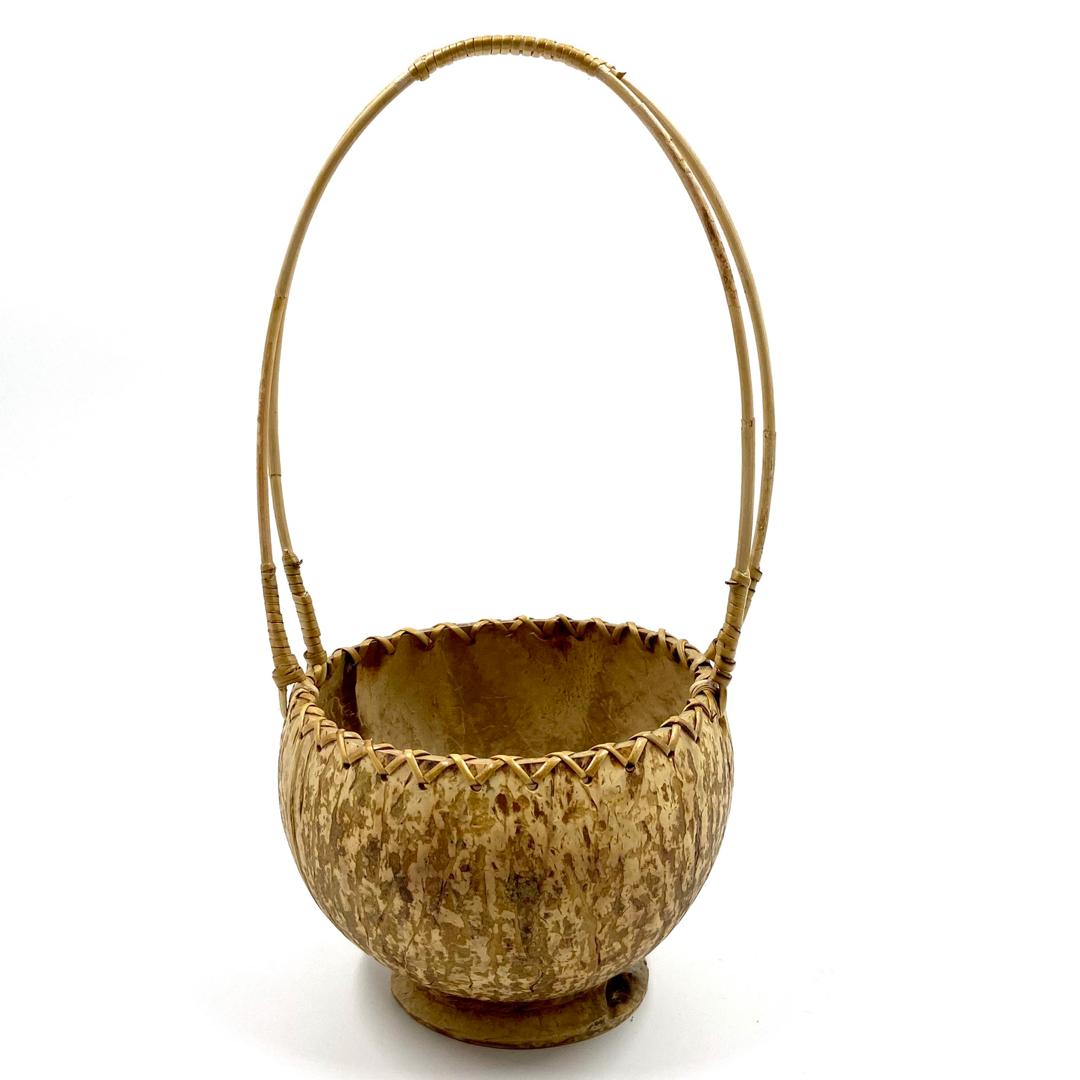 COCONUT SHELL HANDLE VASE