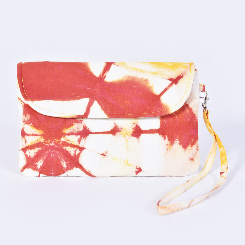 BATIK CLUTCH
