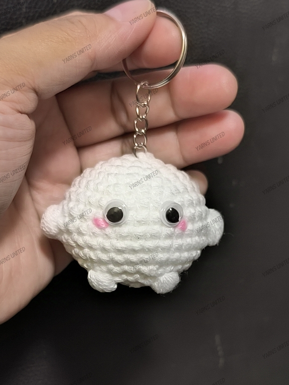 CUTE AMIGURUMI CROCHET KEYCHAIN