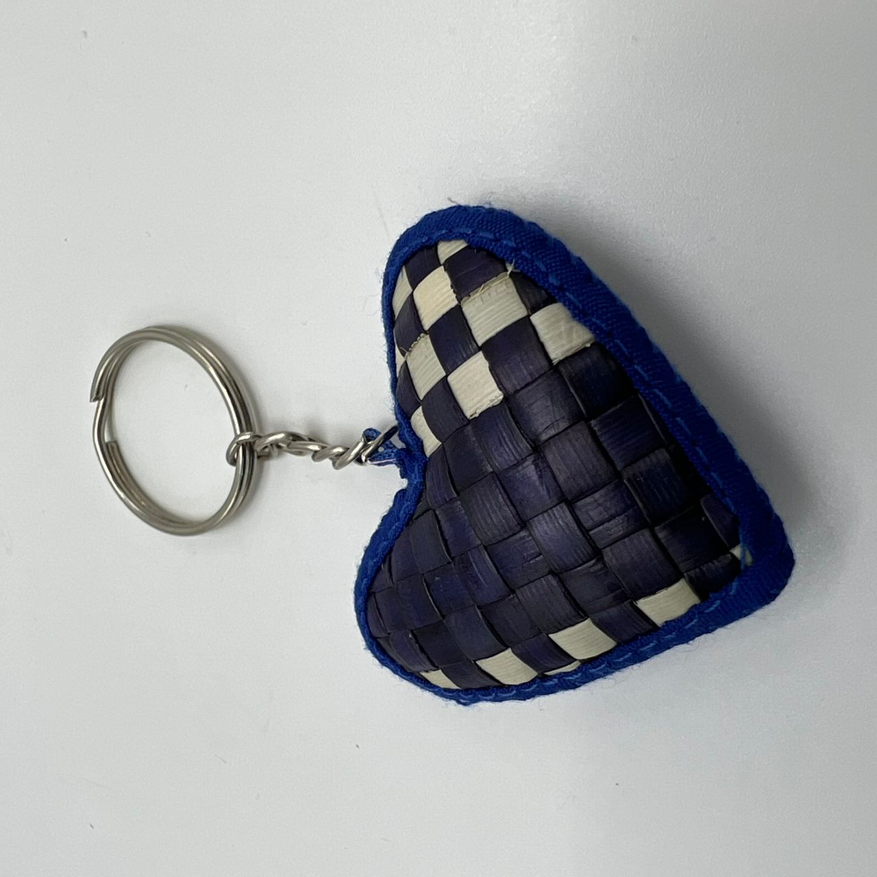 KEYCHAIN ANYAMAN LOVE