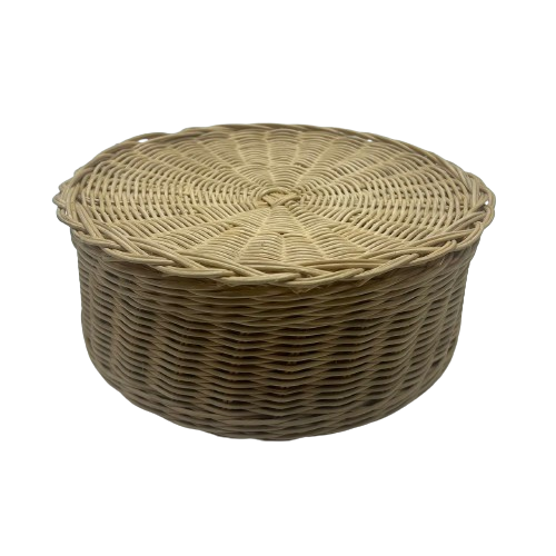 BEKAS ROTAN BERTUTUP