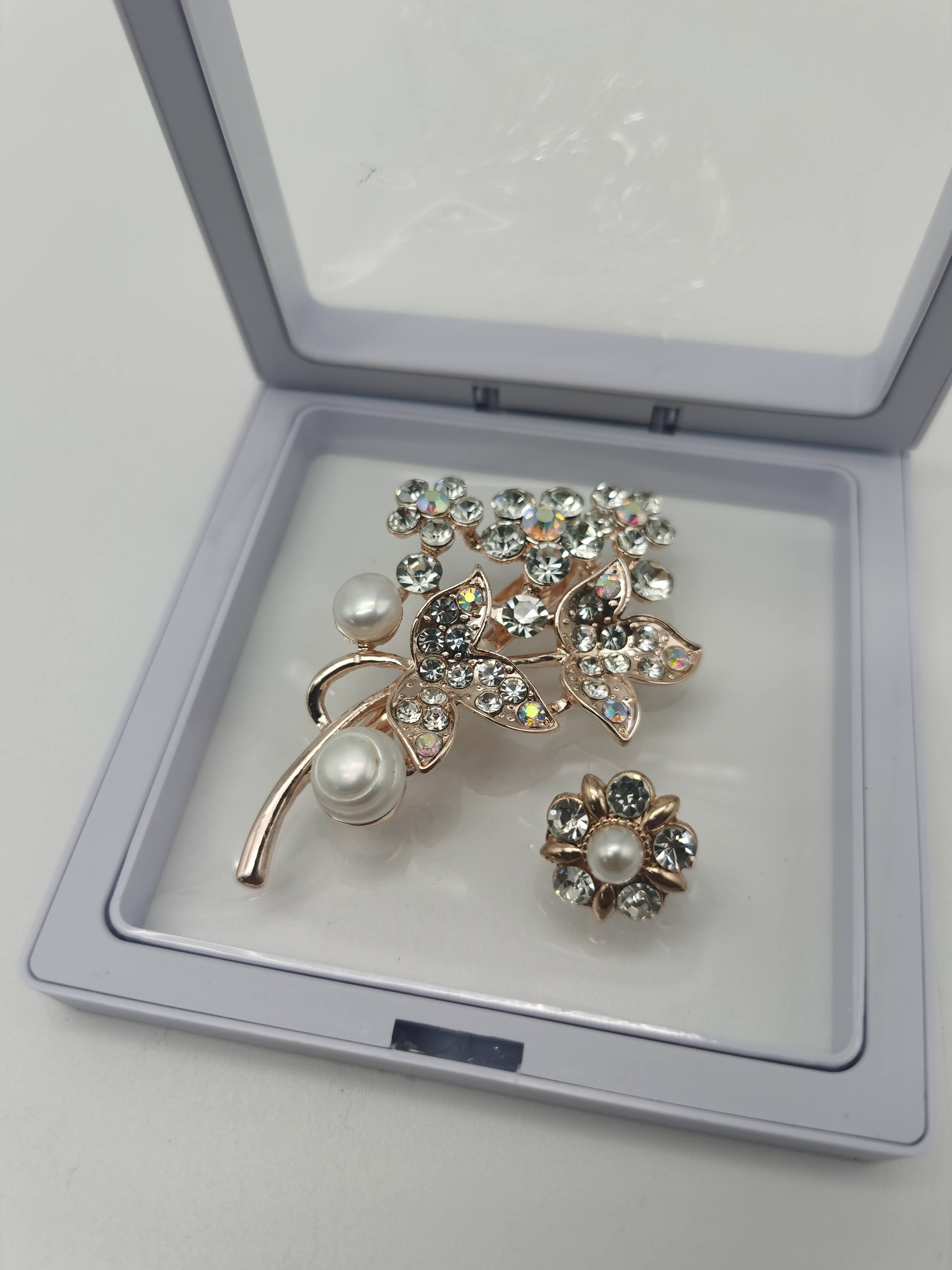 SET PIN WANITA TERATAI MELUR