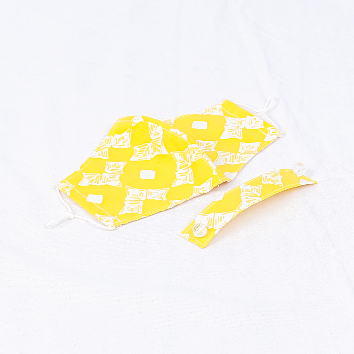 SET FACE MASK BATIK 18