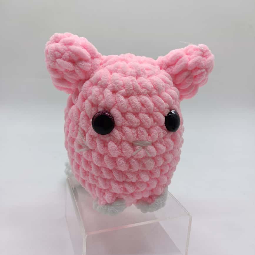 AMIGURUMI KITTEN FLUSH TOY