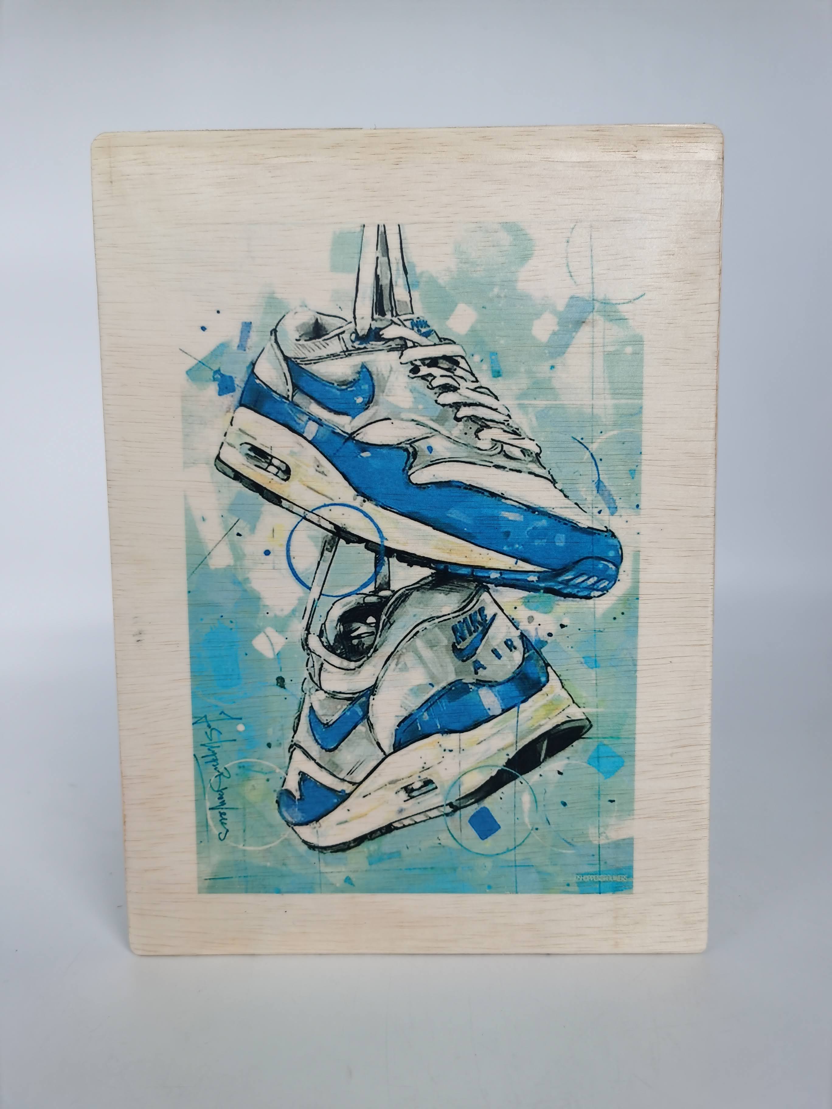 PICTURE TRANSFER (NIKE SPORT SHOES)