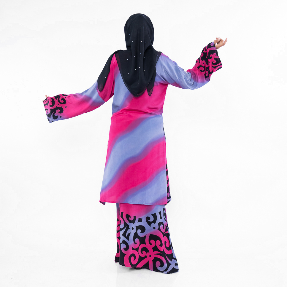 Baju Kurung Belah Tepi Mycraftshoppe Global Reach Local Identity