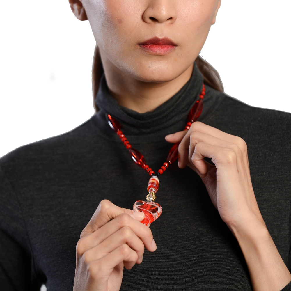 BORNEO BEADS NECKLACE