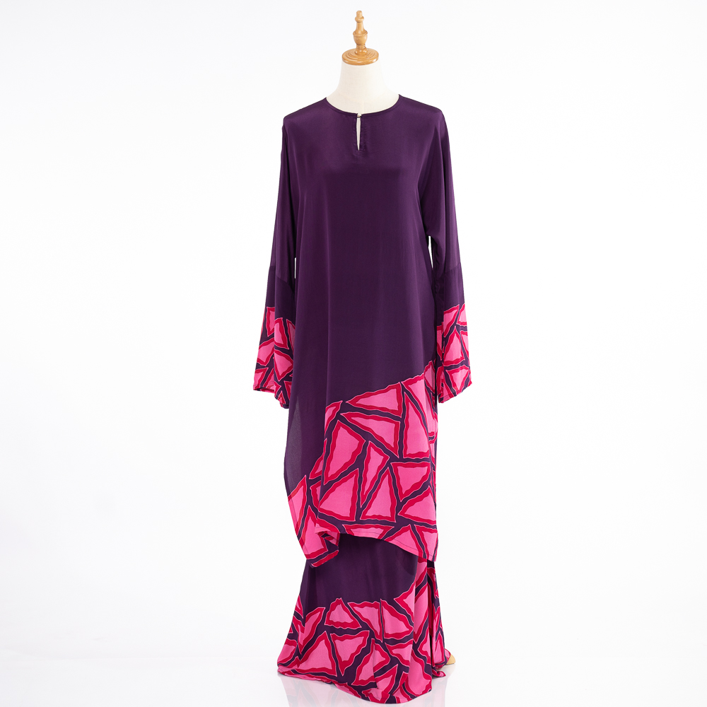 Baju Kurung Belah Tepi Mycraftshoppe Global Reach Local Identity