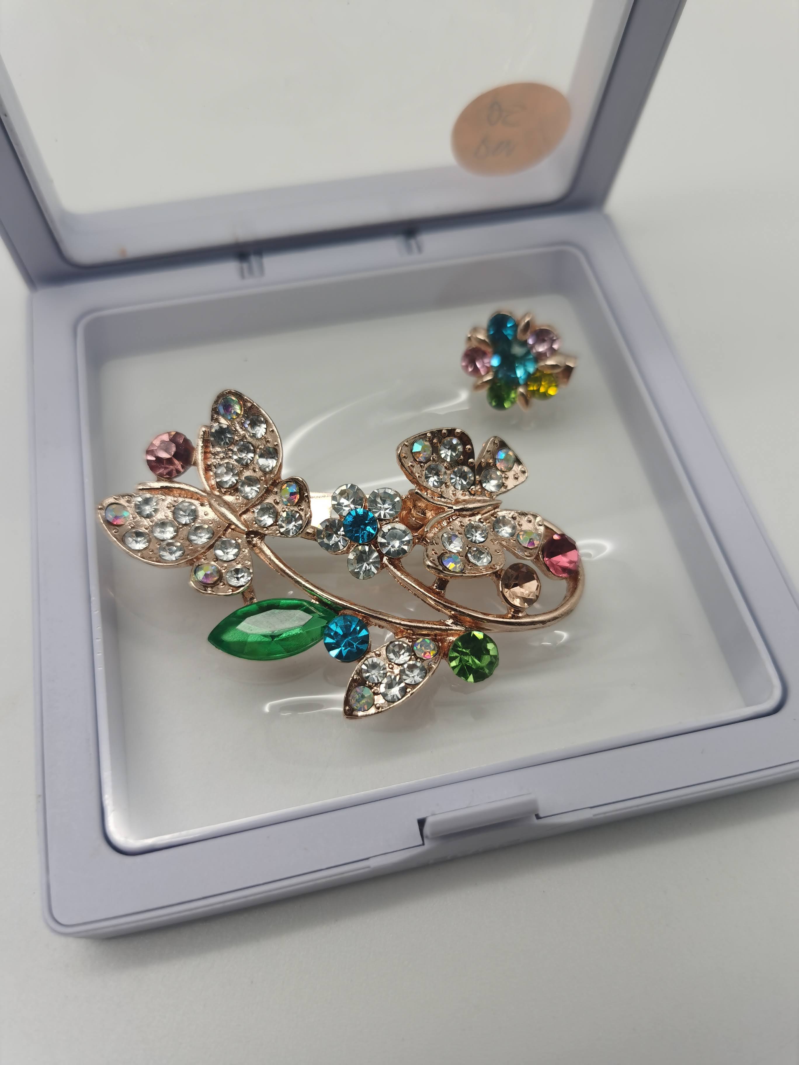 SET PIN WANITA BUNGA TERATAI