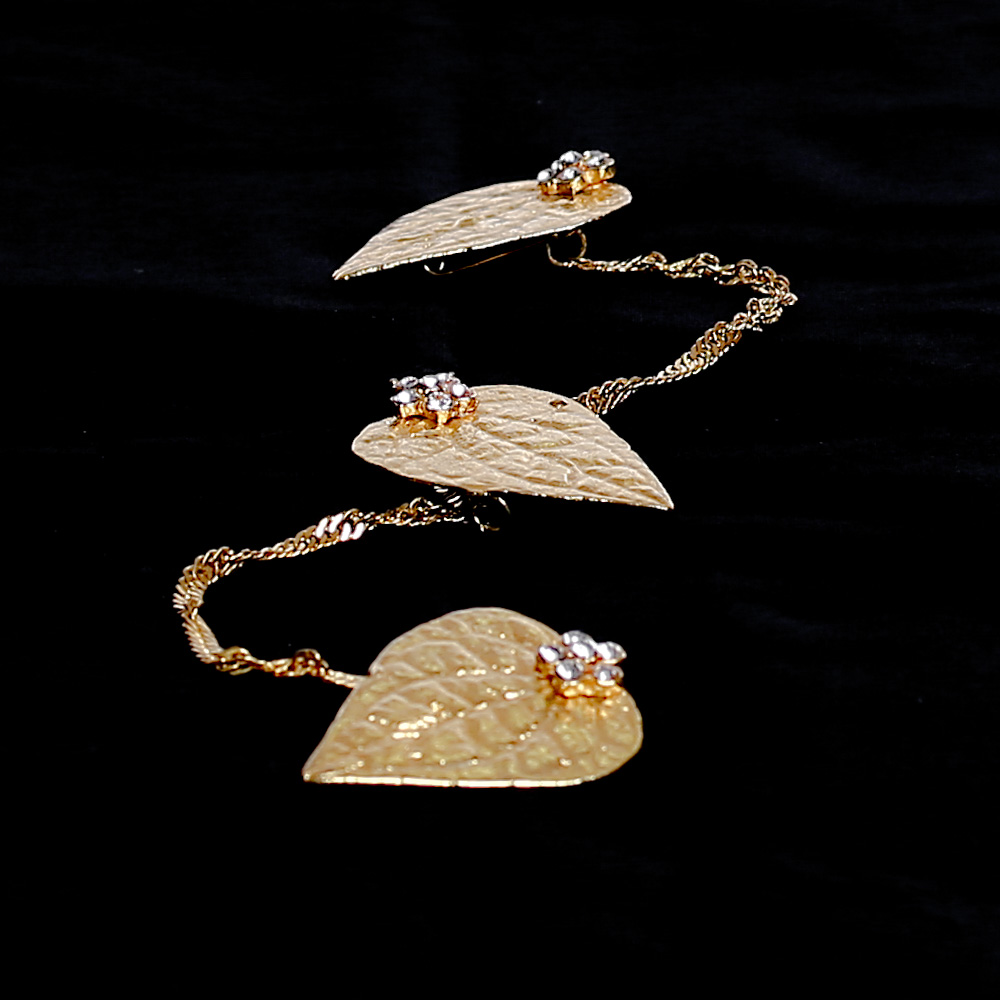 KERONGSANG KEBAYA DAUN SIREH