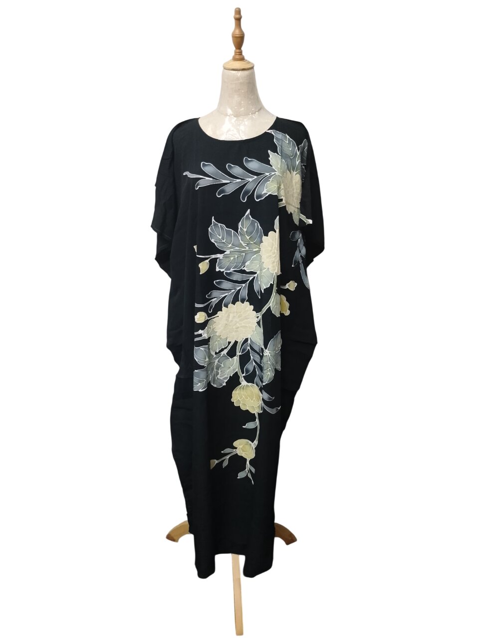BATIK KAFTAN