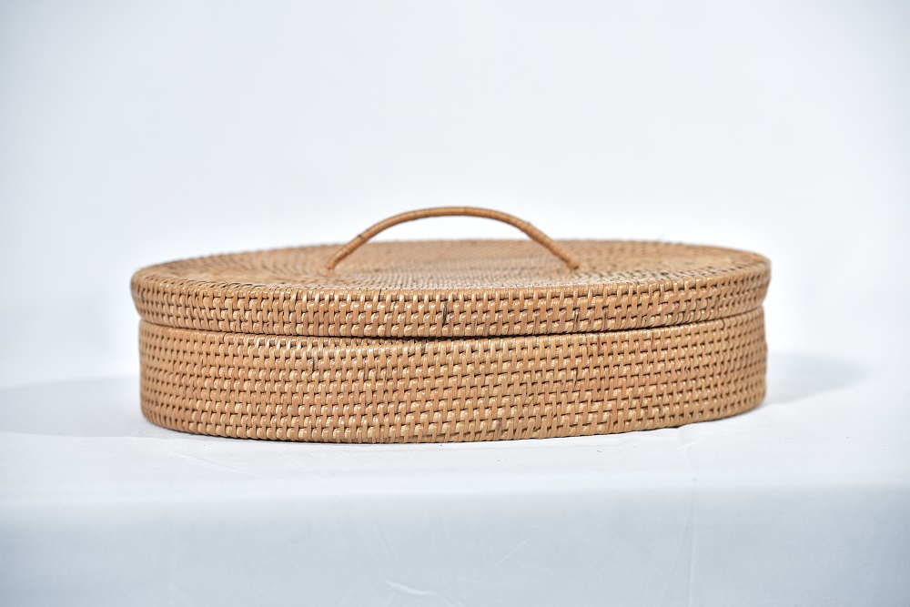 ANYAMAN RIBU-RIBU SELAPA BERTANGKAI