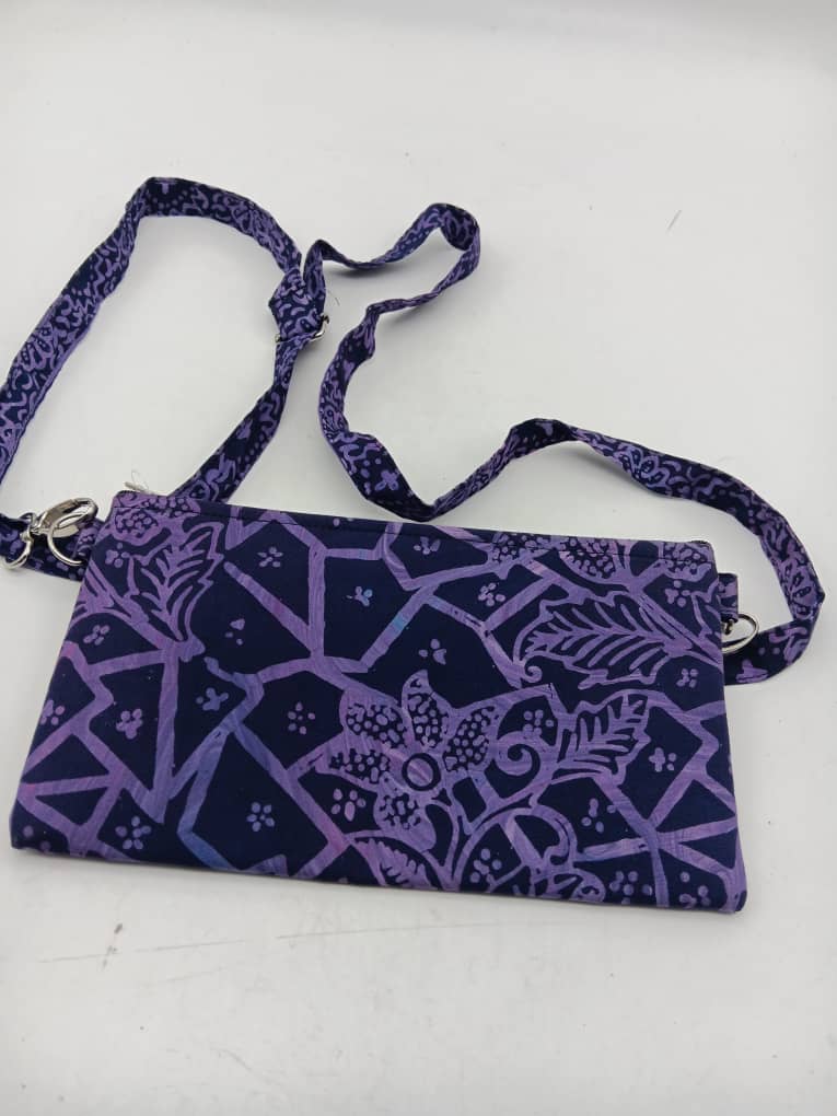 BATIK SLING BAG