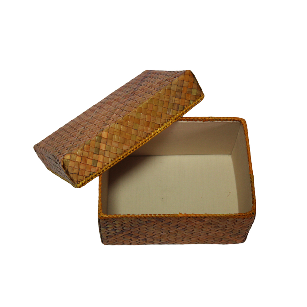 Anyaman Box
