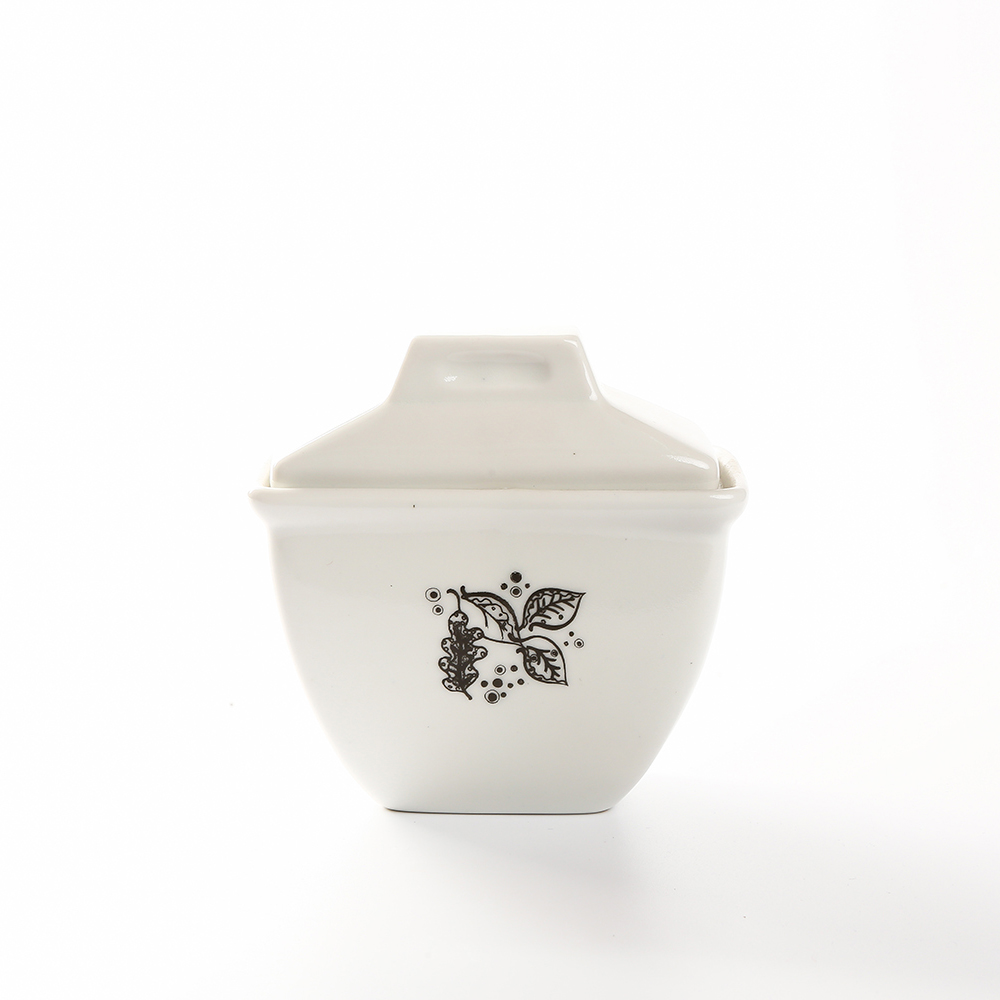 BEKAS SERBAGUNA PUTIH