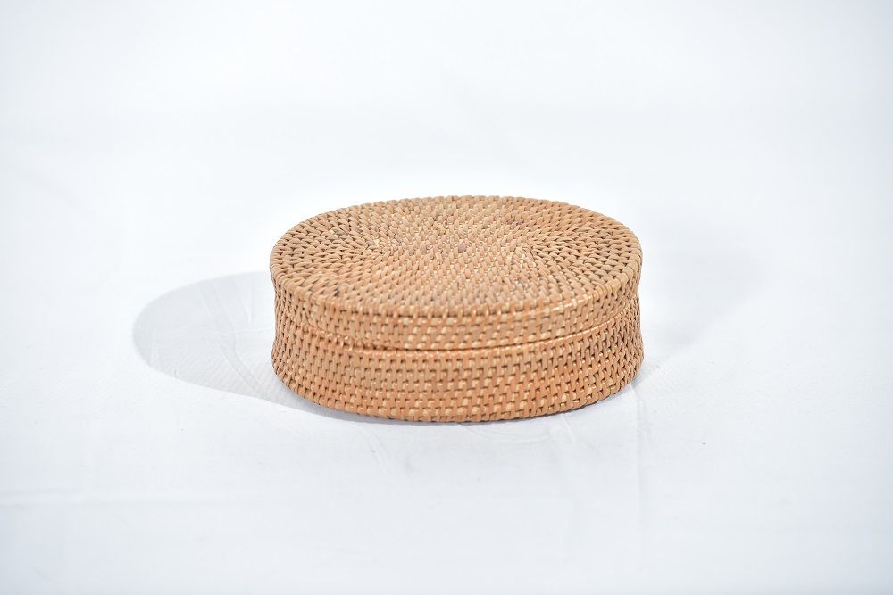 SELAPA ANYAMAN RIBU-RIBU