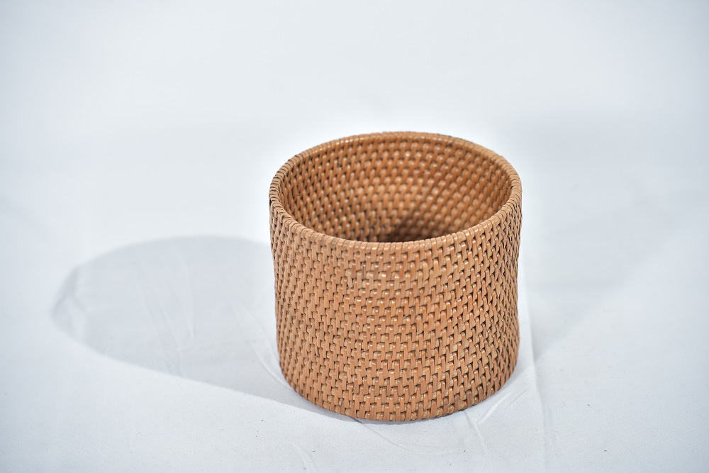 PASU ANYAMAN RIBU-RIBU