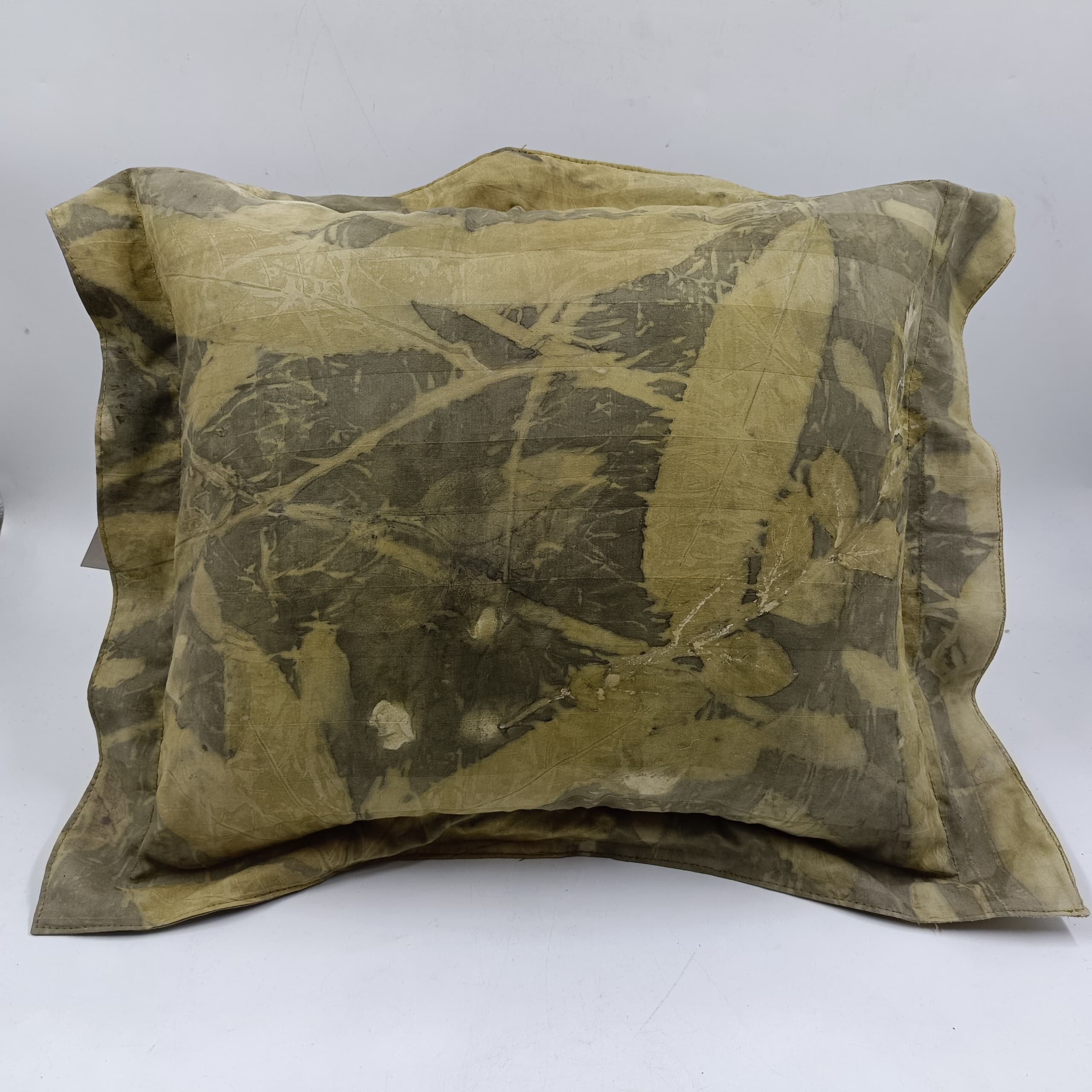 CUSHION COVER
