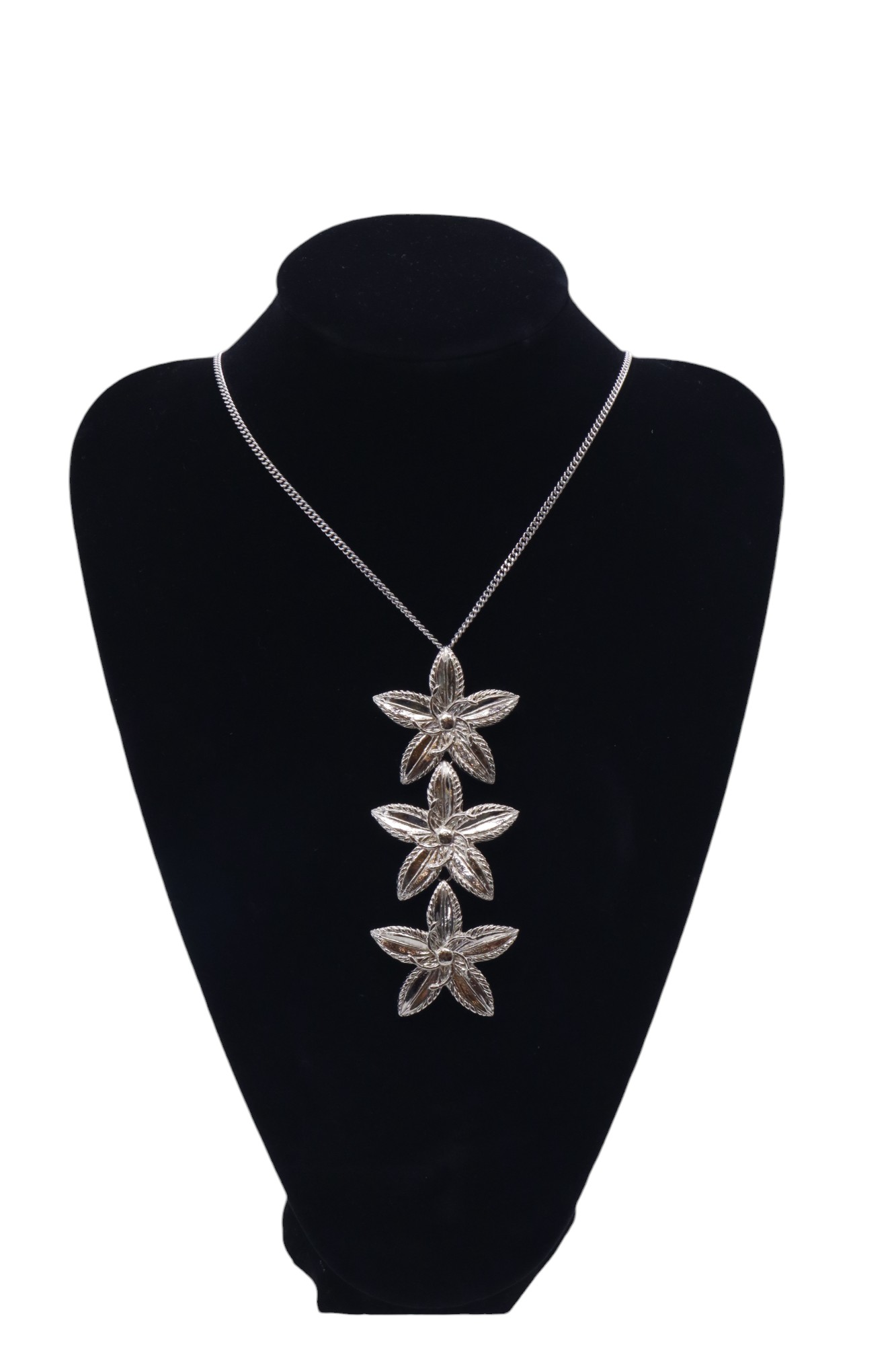 DOKOH BUNGA LADO (KEMBAR TIGA)