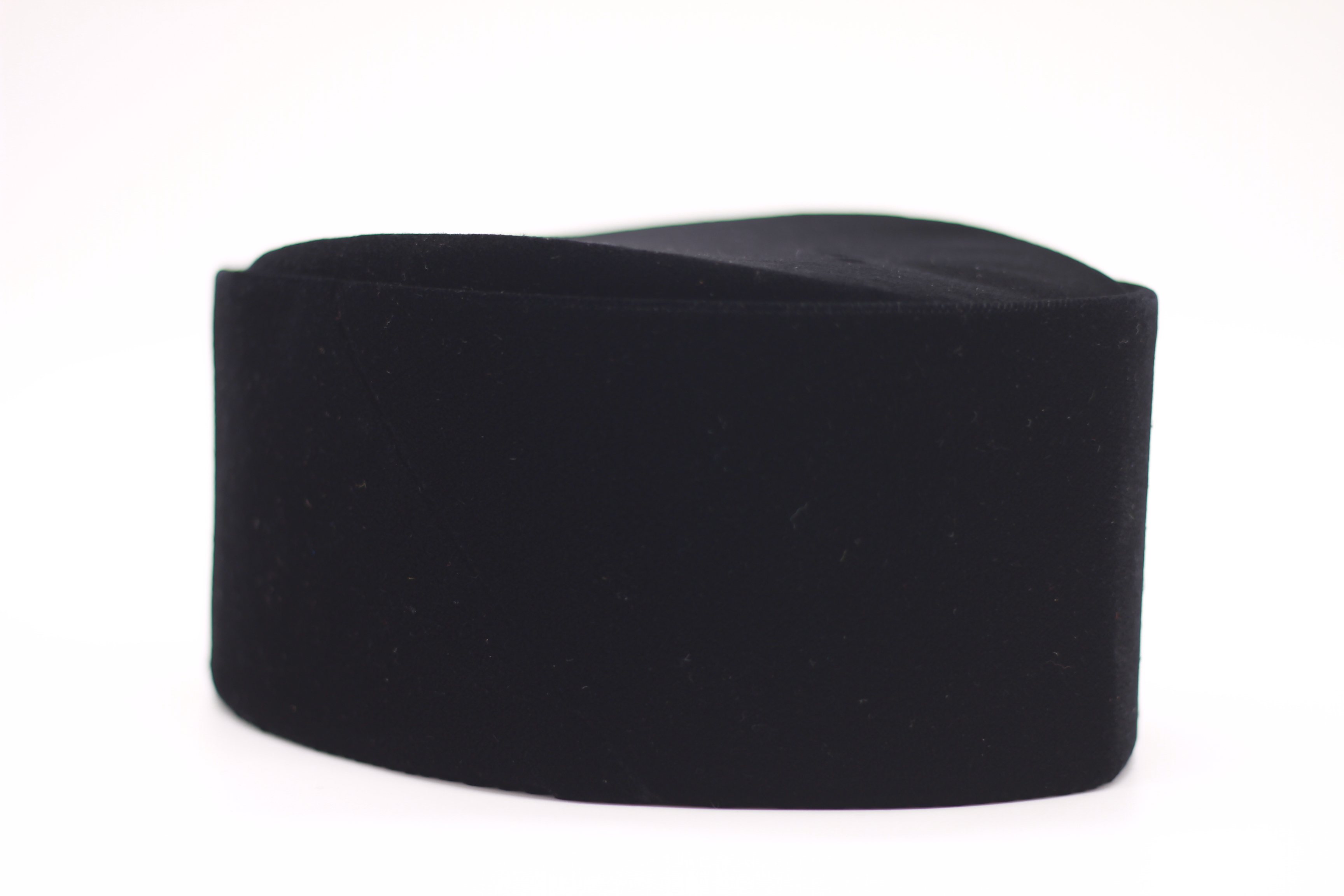 SONGKOK DEWASA (CROWN EMAS) 4" SAIZ (21 1/2)