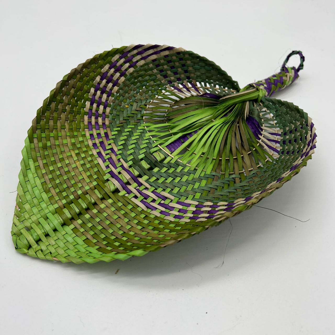 KIPAS ANYAMAN MENGKUANG