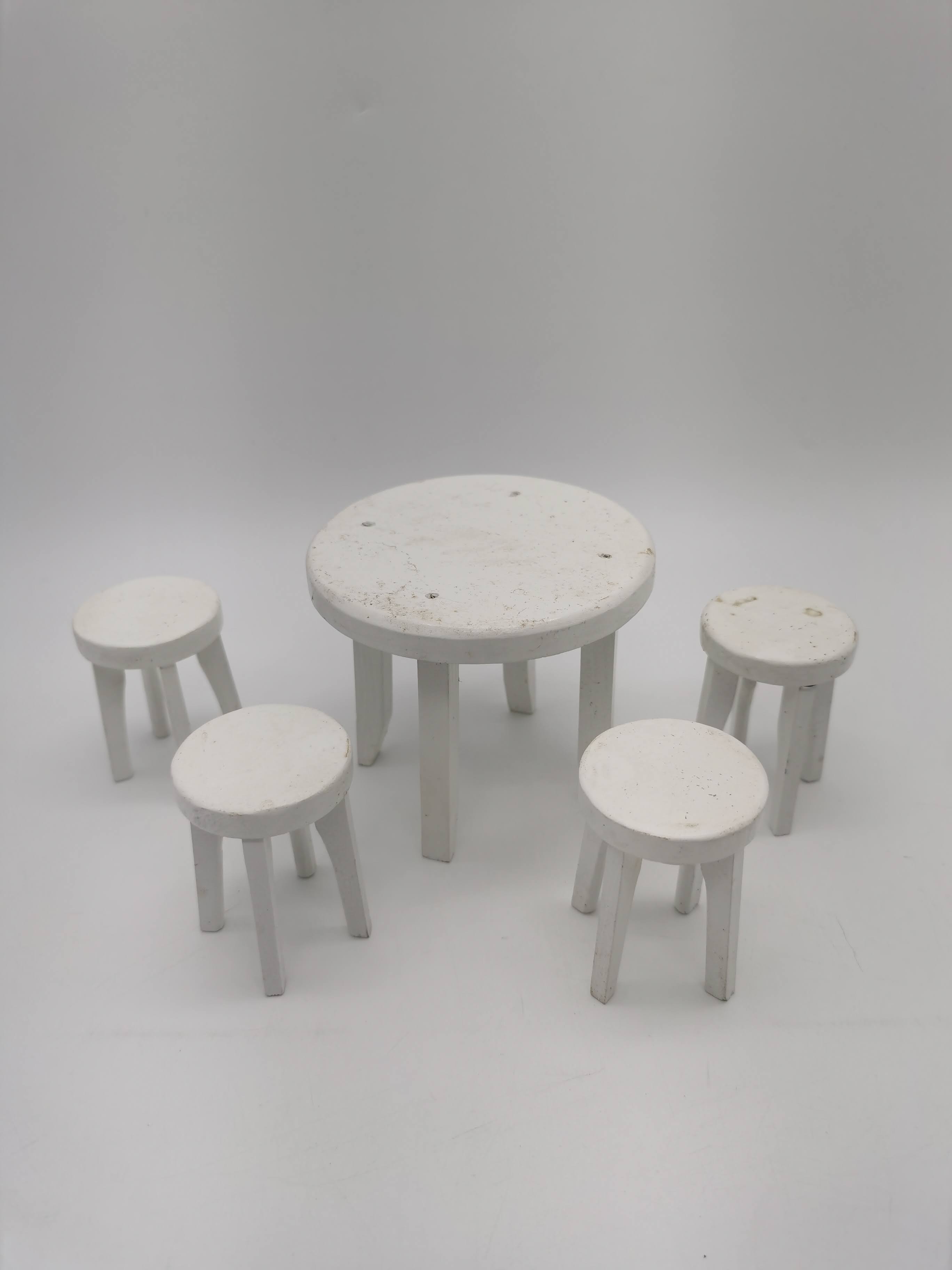 MINITURE DINING TABLE