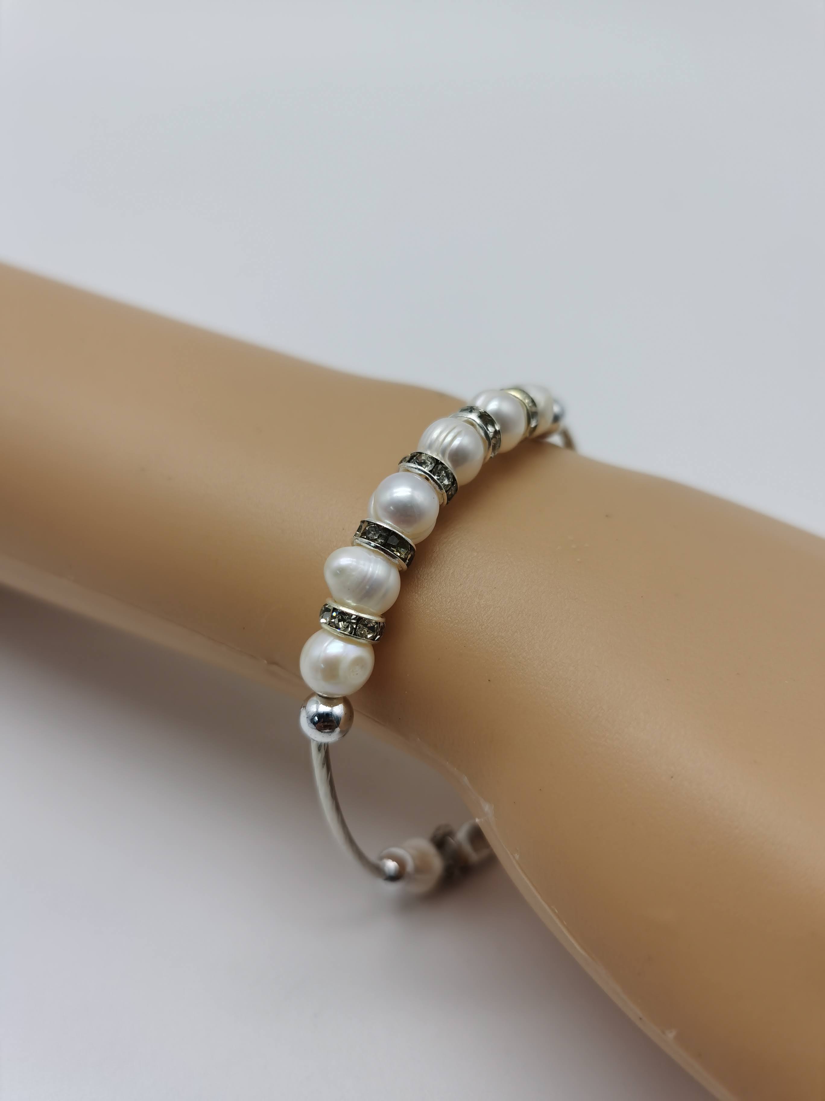 GELANG BESI ALA PANDORA MUTIARA AIR TAWAR WARNA PUTIH